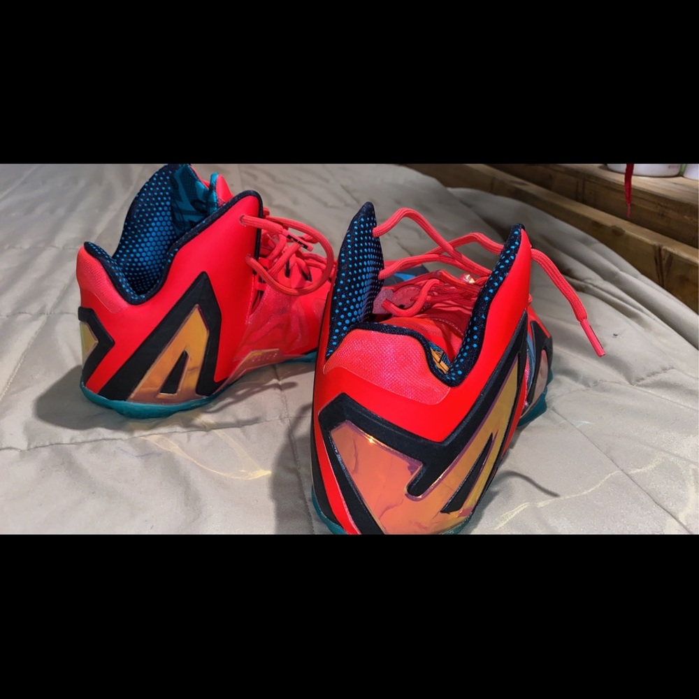 Lebron james - Picture 4 of 4